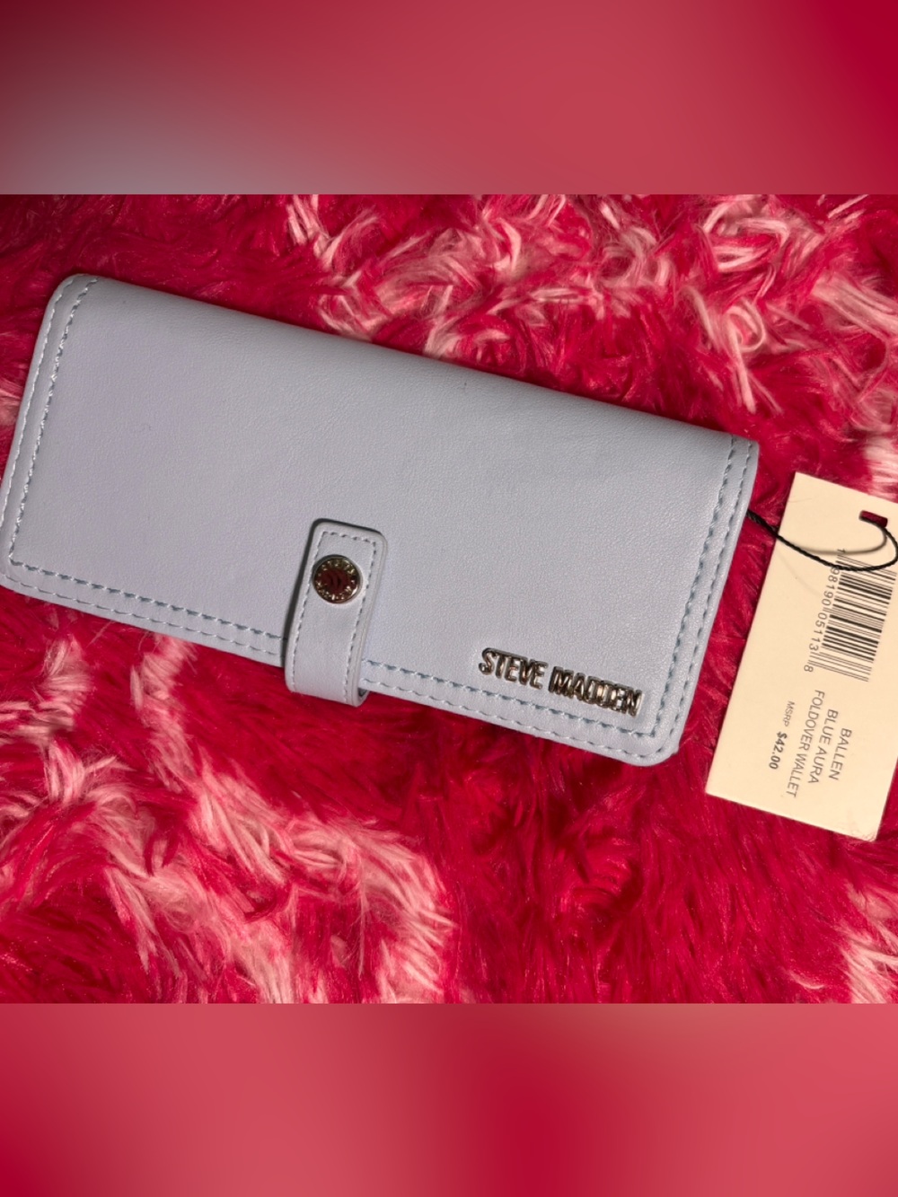 Steve Madden Aura Wallet NWT Foldover Snap Closure Card Holder w zipper pocket